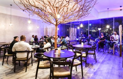 ރެއިންބޯގެ ފުރަތަމަ ރެސްޓޯރަންޓް "ޕެޝިއޯ" ހުޅުމާލޭގައި ހުޅުވައިފި