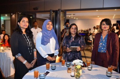 އެންޑޯމެޓްރިއޯސިސް އެސޯސިއޭޝަން، ރައީސްގެ އަނބިކަނބަލުން އިފްތިތާޙުކޮށްދެއްވައިފި