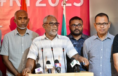 "ޕްލޭން ބީ" އެއް ނެތި އިދިކޮޅަށް ރިޔާސީ އިންތިހާބު ގެއްލިދާނެ؟