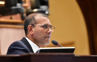 ނަޝީދު ވިދާޅުވަނީ ރެސިޑެންސް ވިސާ ލުއިކުރަން އިސްލާހު ހުށަނާޅުއްވާ ކަމަށް