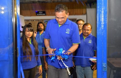 ގެސްޓް ހައުސް ހަދައި ދީފައި އަޅުގަނޑުމެން ދޭނީ ތަޅުދަނޑި: ނާޒިމް