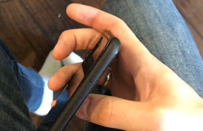 ޕިކްސެލް 4 އެކްސްއެލްގެ ފަހަތު ކަވަރު ނެއްޓެނީ