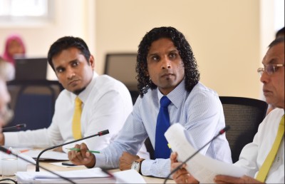 އައިލެންޑް އެކްސްޕާޓާ މެދު މެމްބަރުންގެ ބޮޑެތި ކަންބޮޑުވުންތަކެއް