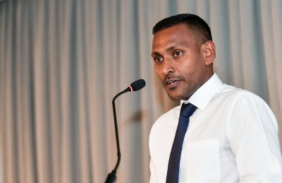 "ބޭސް ކާޑު" ހުއްޓާލުމުން، އަނެއްކާވެސް އިހުމާލުގެ ބިރު؟!