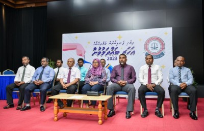 ފަނޑިޔާރުންގެ މުސާރަ އާއި އިނާޔަތް ކަނޑައަޅަން މިނިވަން ކޮމިޝަނެއް އޮންނަންޖެހޭ: ޖަމިއްޔާ