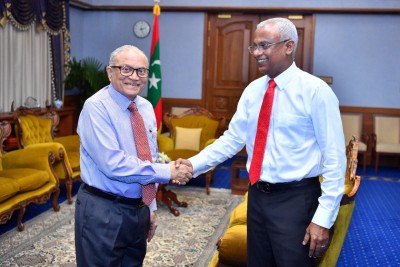 ރައީސް މައުމޫން، ރައީސް ސޯލިހާ ބައްދަލުކުރައްވައިފި