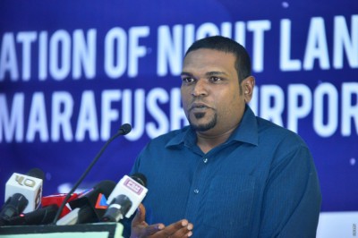 މޯލްޑިވިއަންގެ ކޯލް ސެންޓަރު ހުޅުވާފައި ހުންނަ ވަގުތު އިތުރު ކުރަނީ