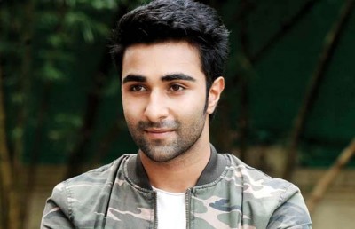 އާދާރް ޖެއިންގެ ދެވަނަ ފިލްމު ތިން އަހަރު ފަހުން