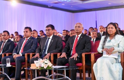 ތިން ވަނަ ބާރު: އަޅާލުމެއް، ހިޔާވައްސެއް ނެތް!