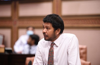 ސަރުކާރުގެ ސިޔާސަތުތައް އެމްޑީޕީގެ މެނިފެސްޓޯ އާ އެއްގޮތަށް އަނބުރާލަން ގޮވާލައިފި
