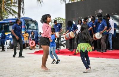 ދަރިވަރުން ހާސްކަމުގައި: އެންމެ ދުވަހެއް ވެސް ހުސްކޮށް ނެތް!