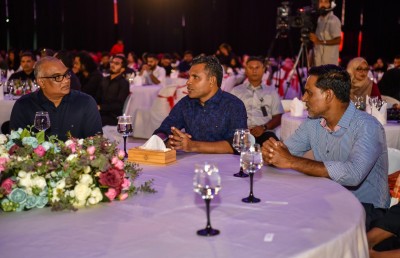 އައިލެންޑް އޭވިއޭޝަން މުވައްޒަފުންގެ މުސާރަ ބޮޑުކޮށްދީ، ލޯން ސްކީމެއް ތައާރަފް ކުރަނީ