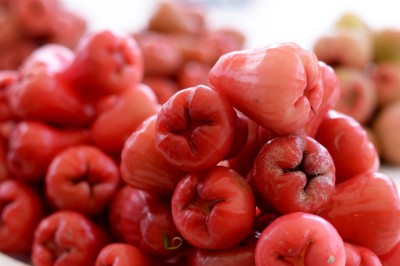 މާރުކޭޓްގައި މިއަދު ރަސްކަން ކުރަނީ ރަތް ޖަނބުރޯލު!