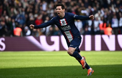 ރީތި ހިލޭޖެހުމަކުން ފަހު ސިކުންތުގައި ޕީއެސްޖީ މޮޅުކޮށްދިނީ މެސީ