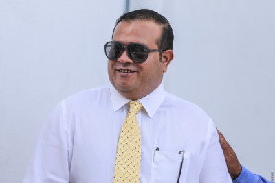 އަޅުގަނޑު ނޫން މީހަކަށް ރައީސް ސޯލިހު ތާއީދެއް ނުކުރާނެ: އަސްލަމް