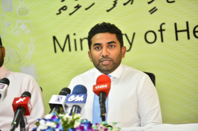 ސިއްހީ ދާއިރާގެ މައްސަލަތަކުގެ ހައްލު އޮތީ މާދުރަކު ނޫން: މިނިސްޓަރު