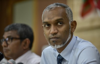 ސަރުކާރު ދޯދިޔާ ކަމަށް ވިދާޅުވެ މުއިއްޒުގެ "ހޫނު" ބަސްތަކެއް