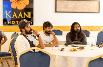 އަޔާދީ ތަކަފުލް އިން ގެސްޓް ހައުސް ވިޔަފާރިވެރިންނާއެކު ގުޅުން ބަދަހި ކުރުމުގެ ހަރަކާތެއް