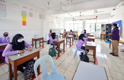 މާލޭގެ ސްކޫލްތައް އަނެއްކާވެސް ދެ ހަފުތާ އަށް ބަންދުކޮށްފި