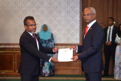 އޭޖީގެ މަގާމުގައި ހުރެ ޖީއެމްއާރުގެ އެއްވެސްކަމެއް ނުނިންމަން: ރިފްއަތު