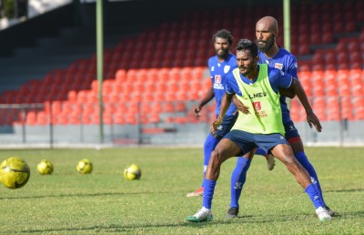 ގައުމީ ފުޓްބޯޅަ ޓީމުގެ ޕްރެކްޓިސް މެދުކަނޑާލައިފި
