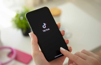 ޓްވިޓާ އިން ޓިކްޓޮކާ ގުޅެނީ؟