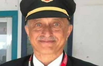 ވެއްޓުނު ބޯޓުގެ ކެޕްޓަނަކީ އެއާފޯސްގެ ކުރީގެ ޕައިލެޓެއް