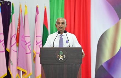 ޔުނިވާސިޓީ ލެކްޗަރާއިންގެ މުސާރަ 59 ޕަސެންޓަށް ބޮޑުކޮށްފި