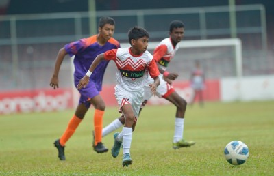 އިސްކަންދަރުން ތިން މެޗުން 64 ގޯލް ޖަހައިފި، ބައިކޮޅަށް ގޯލެއް ނުވަދޭ!