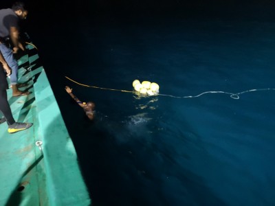 ފުލުހުންނަށް ފިލަން ކަނޑަށް ފުންމާލީ މީހާ ފަޅުރަށެއްގެ ވަލުތެރެއިން ހޯދައިފި