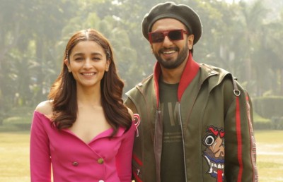 "ތަޚުތު" ބާއްވާފައި ކަރަން ޖޯހަރް އެހެން ފިލްމެއް ހަދަނީ