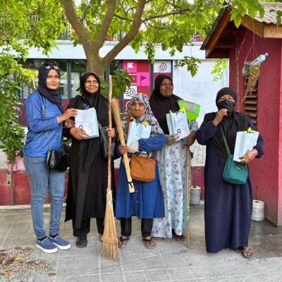 އަންހެނުންގެ ދުވަހަށް އައިކެއާއިން "ކުރަނގި" ކެމްޕެއިން