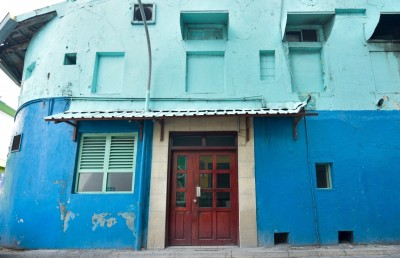 30 އަހަރަށް ފަހު ޑޯން ކެފޭ އަށް އަލްވަދާއު!