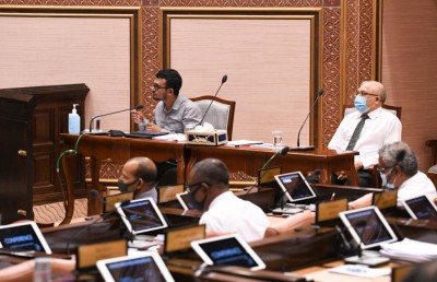 ޖިހާދާއި މުނައްވަރުގެ މައްޗަށް ދައުވާ ކޮށްދިނުމަށް އެދި ޕީޖީ އަށް