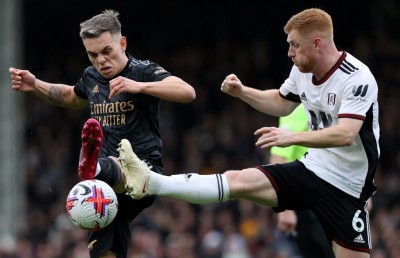 އާސެނަލް ހޯދި މޮޅުގެ ކްރެޑިޓް ޓްރޮސާޑް އަށް