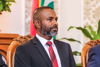 ފަނޑިޔާރު ދީދީގެ ތަހުގީގު ޓީވީއިން ލައިވް ކުރާނެ