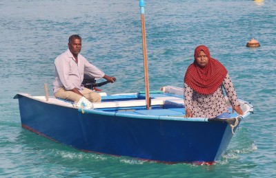 ވަރުގަދަ ލޯތްބެއް: މި ދެމަފިރިންނަށް ދުރުވެވޭ އެންމެ ސިކުންތެއް ވެސް ނެތް!