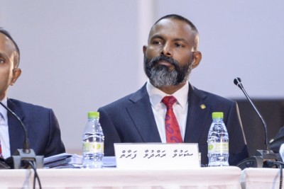 ދީދީއަށް ބޮޑެތި ތުހުމަތުތަކެއް، ސުވާލުތަކަށް ޖަވާބެއް ނުދެއްވާ