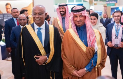ޓޫރިޒަމް ކުރިއަރުވަން ގުޅިގެން މަސައްކަތްކުރުމަށް ސައުދީގެ ޓޫރިޒަމް މިނިސްޓަރާ ރައީސް މަޝްވަރާކުރައްވައިފި