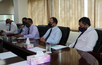 ޔާމީނަށް ވަކީލުންނާ ބައްދަލުކުރެވޭނެ ގޮތް ހަދައިދޭން އަނެއްކާ ވެސް އެދިއްޖެ