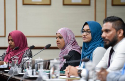 ޝައިމްގެ މައްސަލާގައި ޝީދާތާ ހާޒިރު ކުރި ކޮމިޓީ ސިއްރު ކޮށްފި