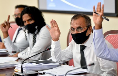 އެގްޒެކިއުޓާސް ހޮވީ މިނިސްޓަރު އަމީނާއި ޑރ. އަރްވިންދުގެ މަޝްވަރާގެ މަތިން: އޮޑިޓަ ޖެނެރަލް