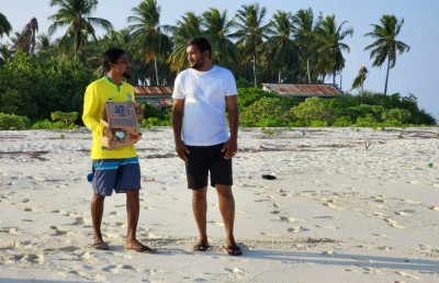 އަޅާލާނެ ބަޔަކު ނެތް، މި ރީތި ރަށް އޮތީ ހަލާކުކޮށްލަން ދޫވެފައި!