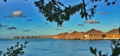 ވަޒީފާ އެހެން މީހަކަށް ދިނުމުން ބަދަލަކަށް 7،500 ޑޮލަރު ދޭން ޖެހިއްޖެ