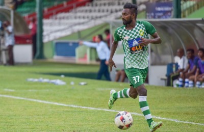 އުމެއިރު މާޒިޔާ އަށް ސޮއިކޮށްފި
