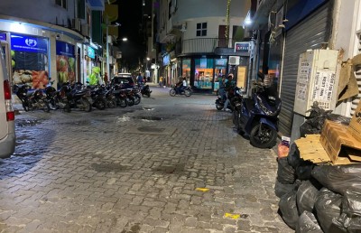 އިމާރާތަކުން ވެއްޓުނު އަންހެން މީހާ މަރުވެއްޖެ