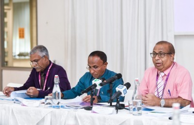 އިންތިހާބުގައި މޮނިޓަރުންނަށް ވެވޭނީ އެކްރެޑިޓް ކުރާ ނޫސްވެރިންނަށް އެކަނި ކަމަށް ބުނާ އިސްލާހެއް!