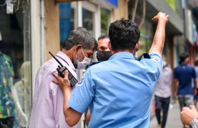 ރޭގަނޑު 8 އިން ފަތިހު 5 އަށް އެއްގަމު އުޅަނދު ދުއްވުން މަނާ