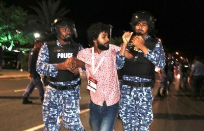 މުޒާހަރާގެ ތެރެއިން ނޫސްވެރިއަކު ހައްޔަރުކުރުން އެމްޖޭއޭ އިން ކުށްވެރިކޮށްފި
