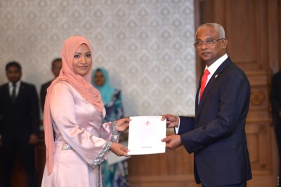 ސައިކަލުތަކުގައި ސްޓިކާ ޖަހާ މައްސަލަ ސީރިޔަސް މައްސަލައެއްގެ ގޮތުގައި ބަލާނަން: ރައީސް